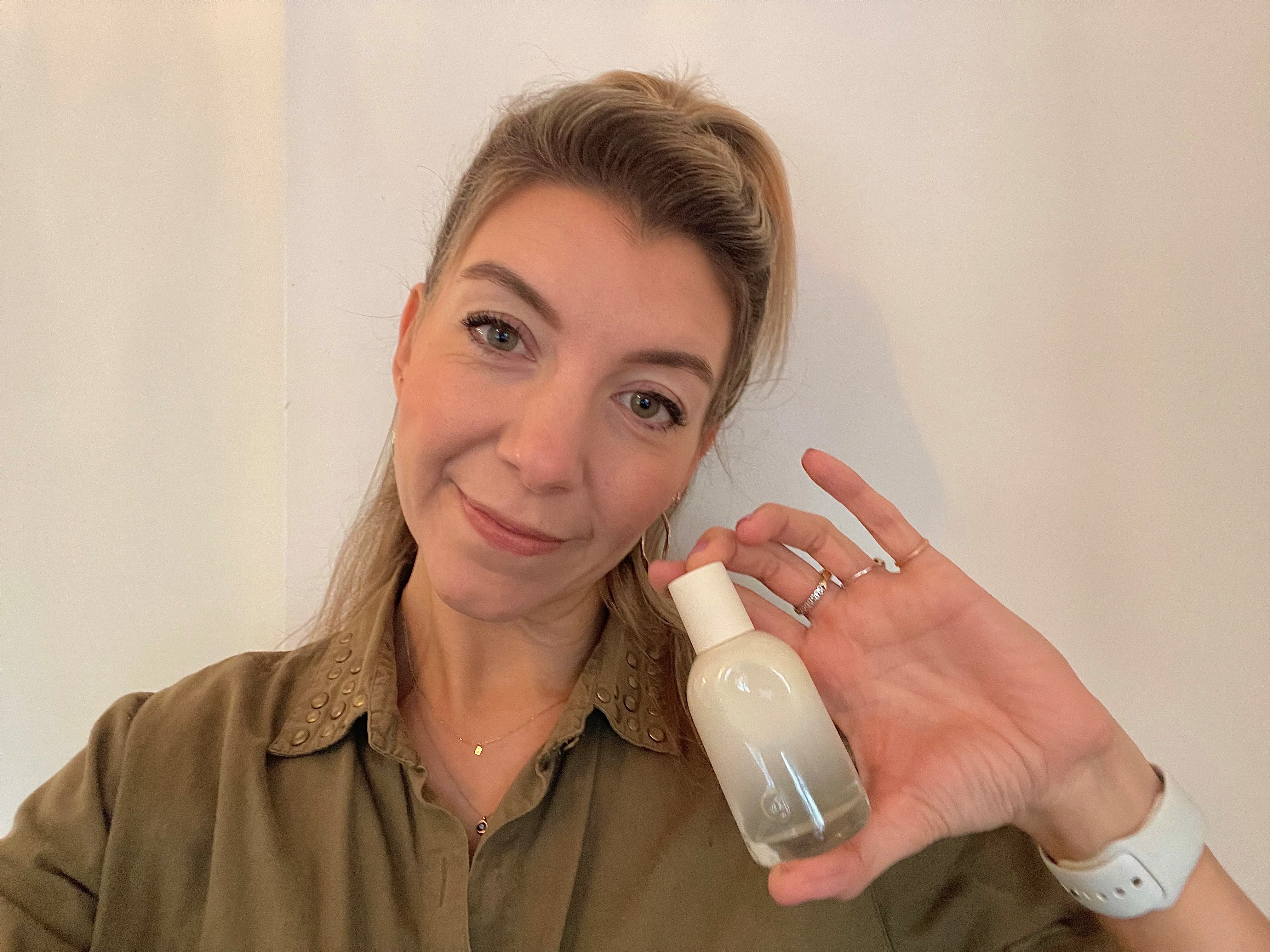 Becci's Glossier Doux perfume review | Space NK Becci's Glossier Doux perfume review | Space NK